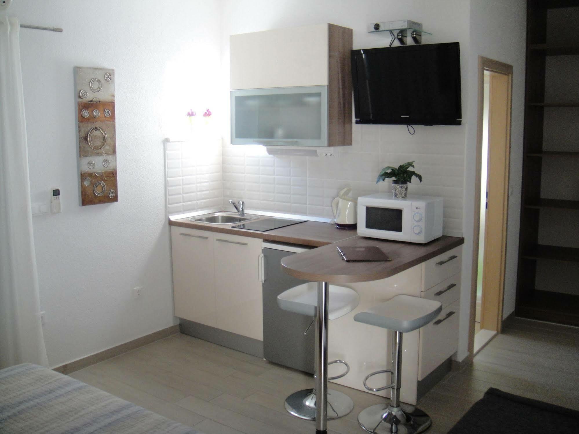 Luxury Apartments Villa Tea Τρογκίρ Εξωτερικό φωτογραφία