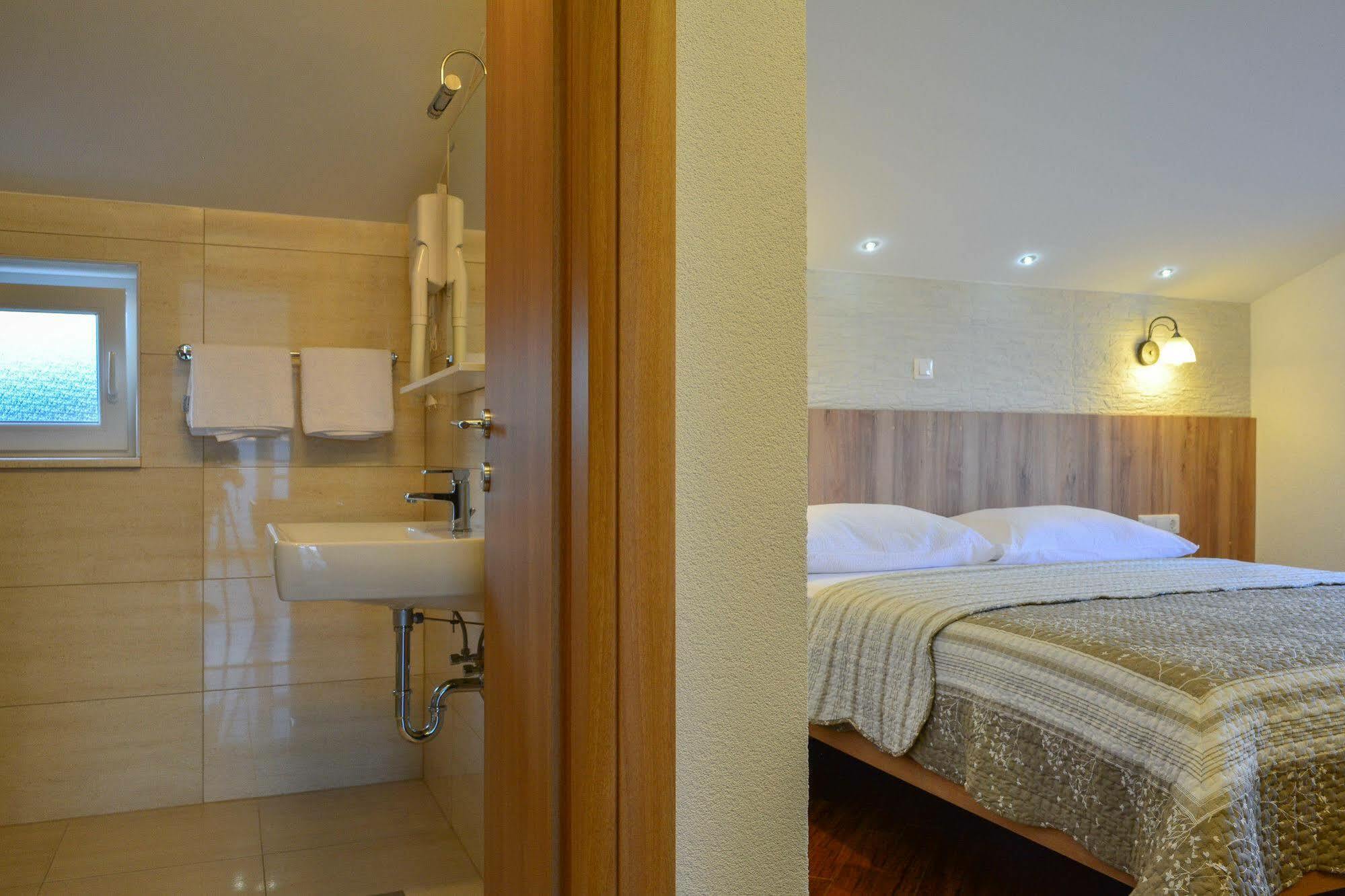 Luxury Apartments Villa Tea Τρογκίρ Εξωτερικό φωτογραφία